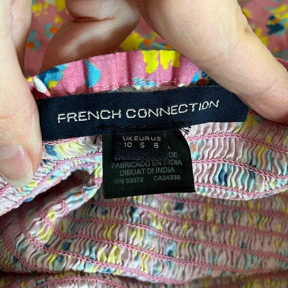 French Connection Stacie Daisy Print Smocked Peplum Top Moonlite Pink - Picture 7 of 8